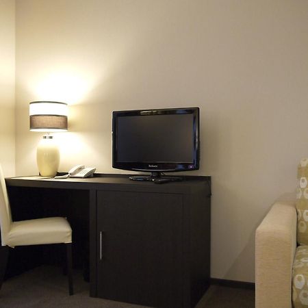 Optima Collection Kharkiv Hotel Phòng bức ảnh