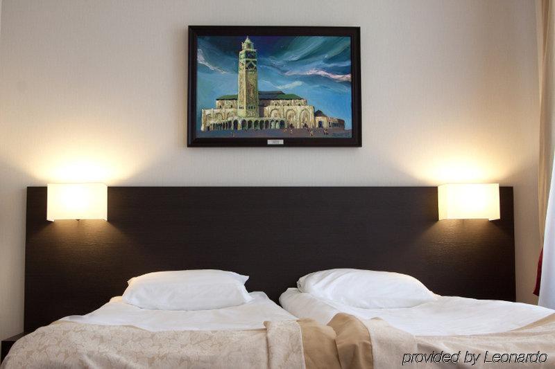 Optima Collection Kharkiv Hotel Phòng bức ảnh