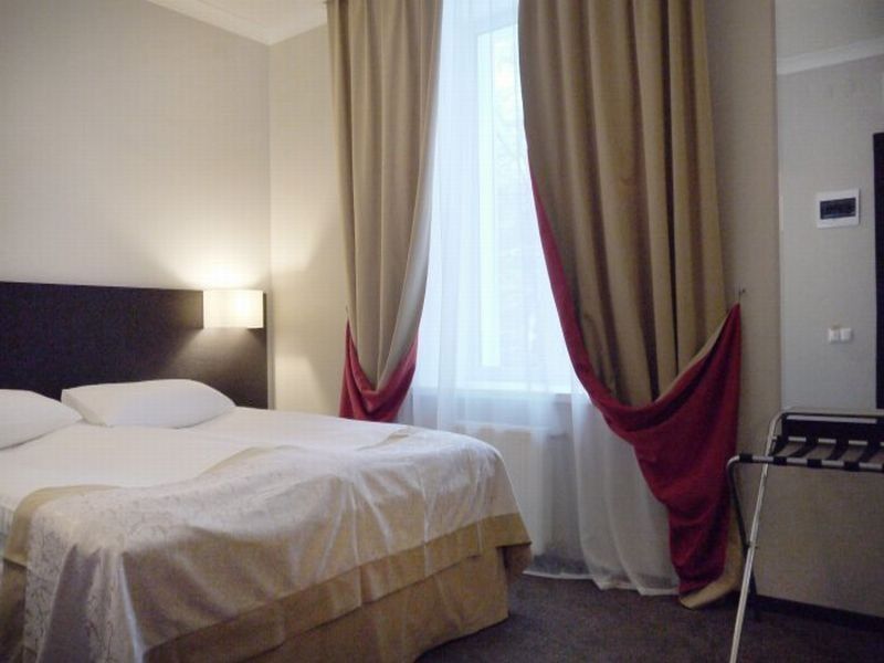 Optima Collection Kharkiv Hotel Phòng bức ảnh