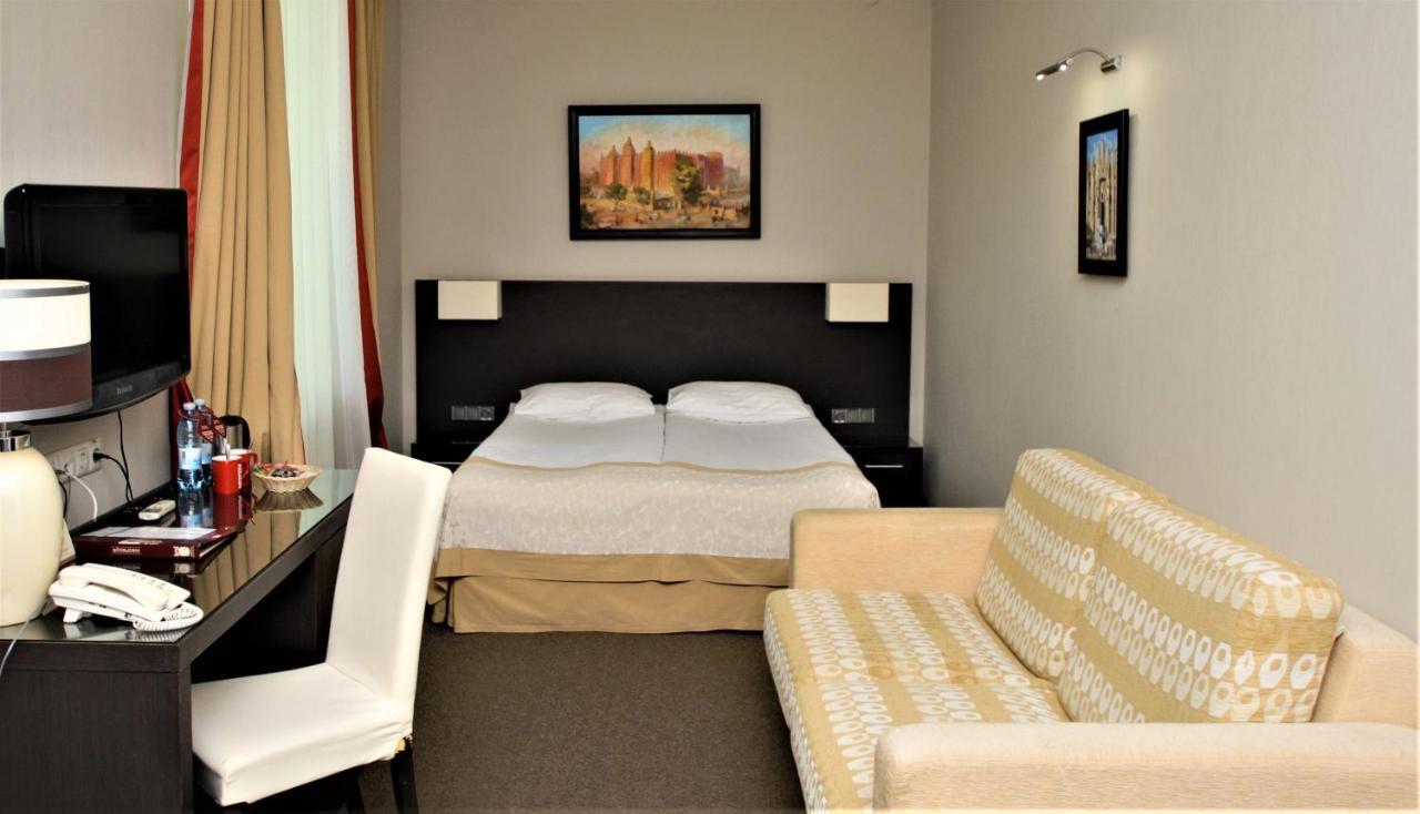 Optima Collection Kharkiv Hotel Ngoại thất bức ảnh